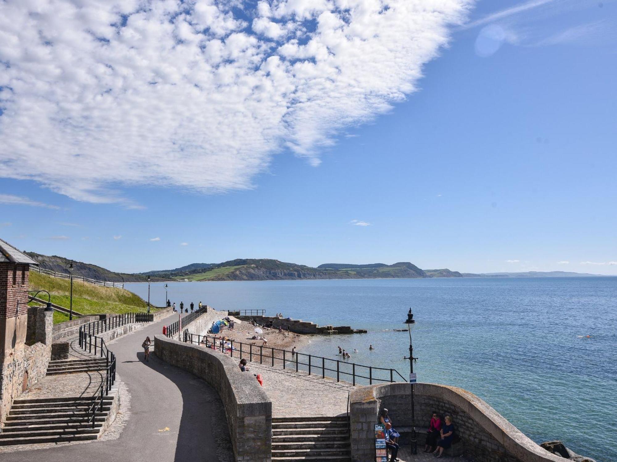 Ferienwohnung Lyme Views Lyme Regis Exterior foto