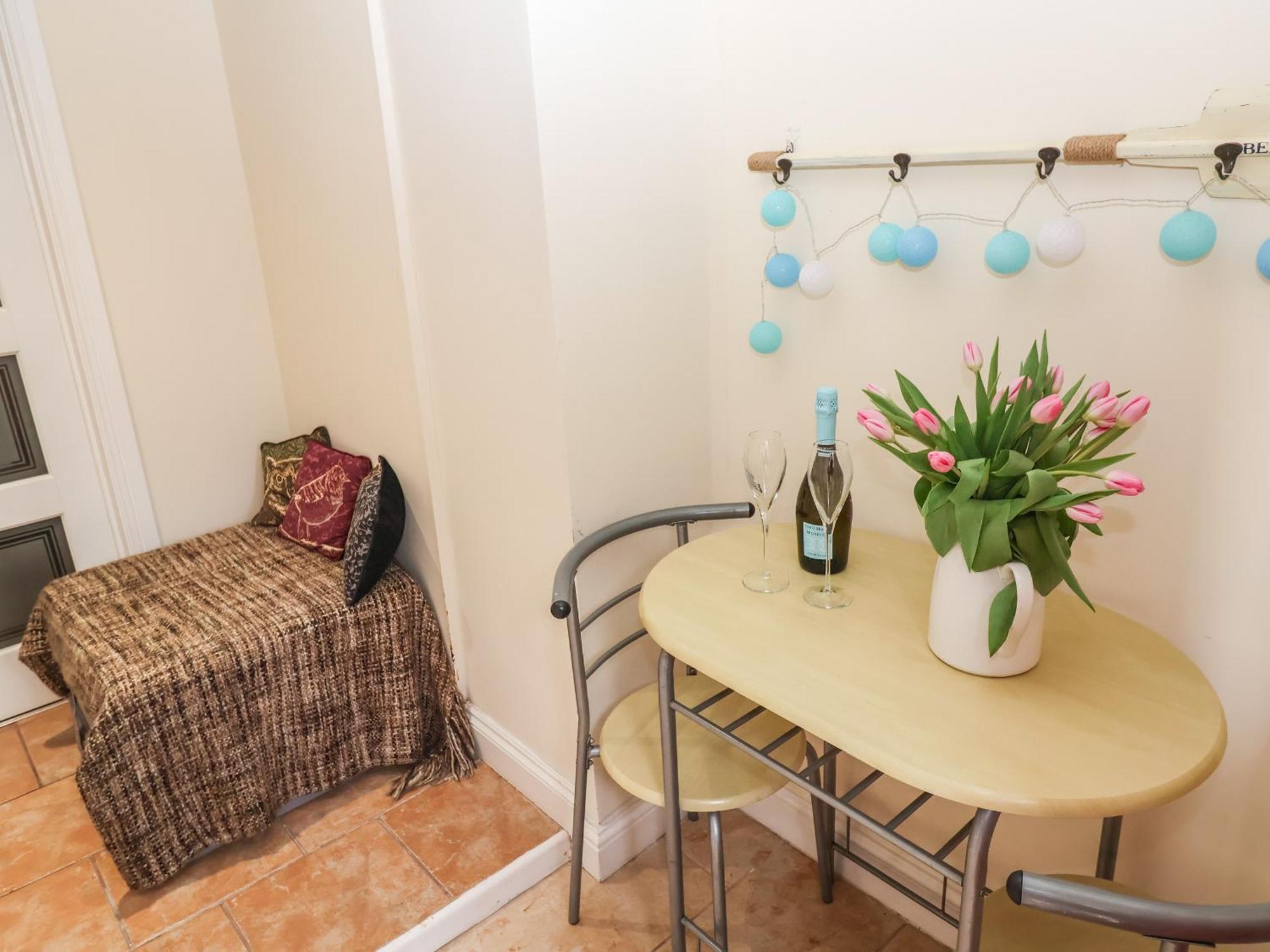 Ferienwohnung Lyme Views Lyme Regis Exterior foto